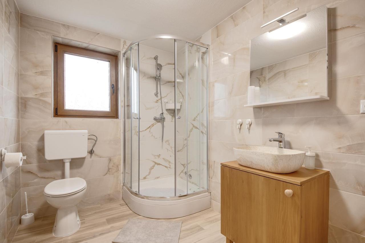 Apartment Stone And Wood Cetingrad Exterior foto